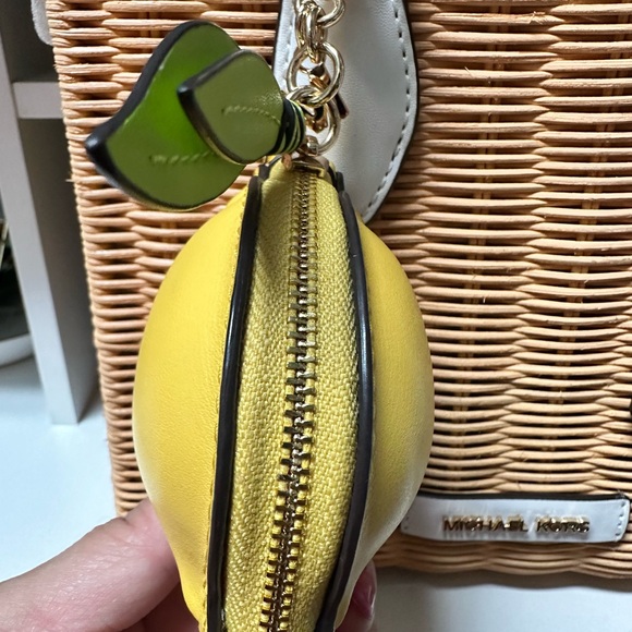 Michael Kors Summer Small Bag - Picture 2 of 6